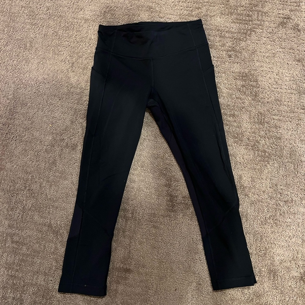 Lulu Lemon cropped leggings